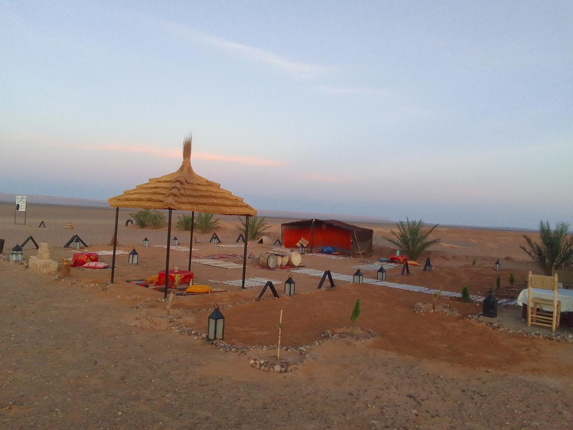 Camp Familia Erg Chebbi Merzouga Exterior foto